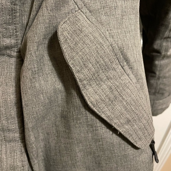 TNA Parka, great condition - Picture 4 of 6